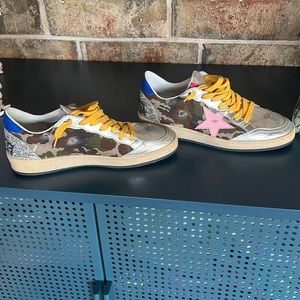 Golden Goose Ballstar. Size 39. Camo, silver, sparkles.